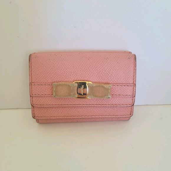 Salvatore Ferragamo Vara Mini Wallet Leather Pink Compact Card Bill Belted Logo - Picture 1 of 13
